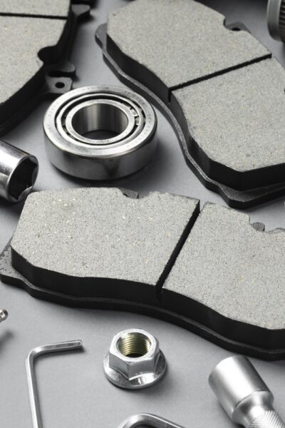 composicion-diferentes-accesorios-coche